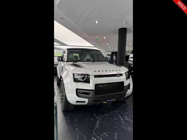 BUY LAND ROVER DEFENDER 2026 OCTA V8, Fouche Motors